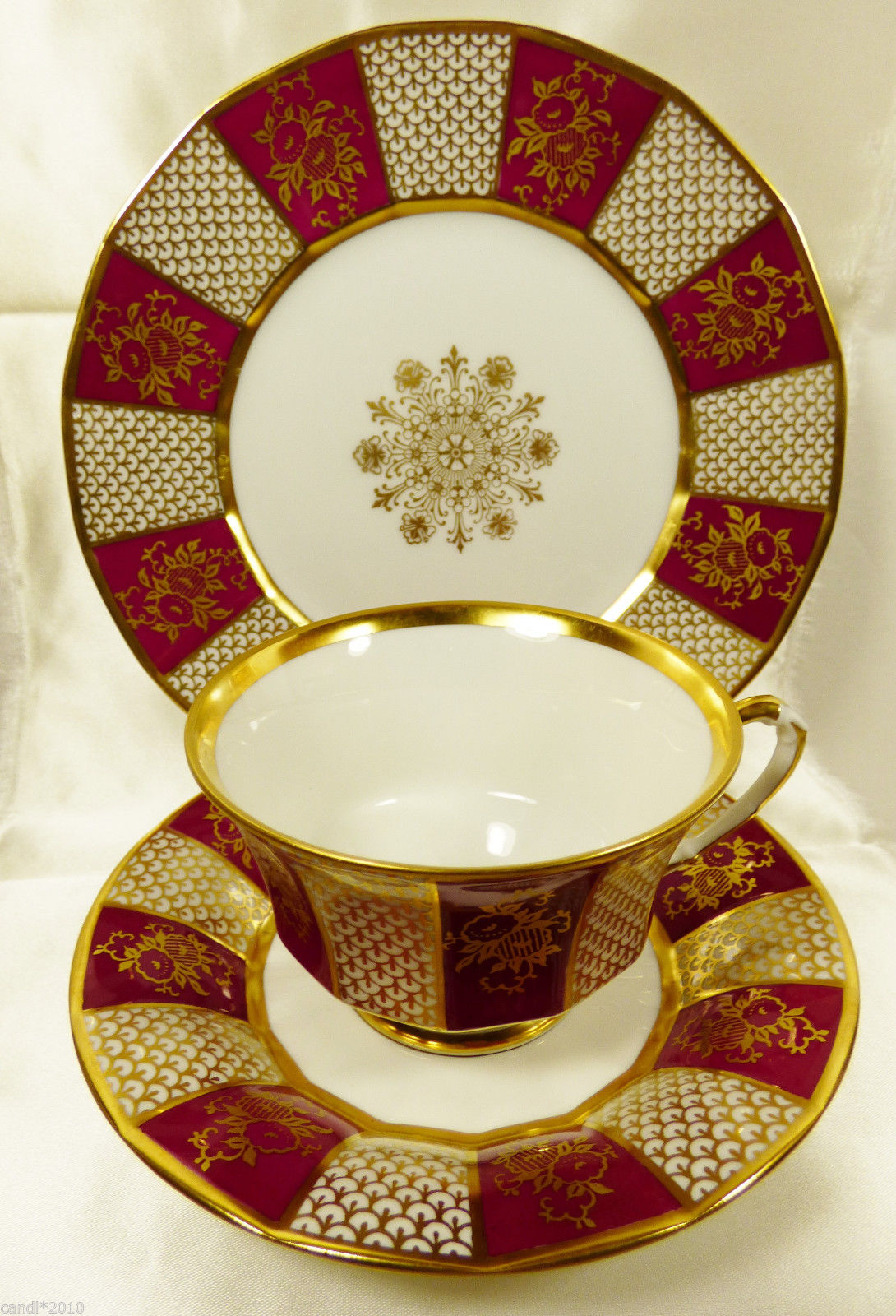 FURSTENBERG GERMANY PORCELAIN 3 piece CUP SAUCER DESSERT PLATE SET GOLD RED