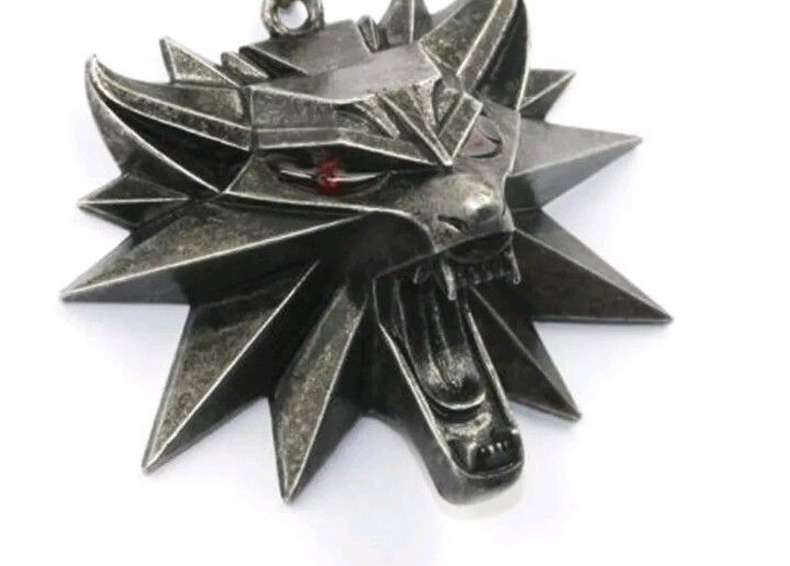 The Witcher Wild Hunt Wolf Medallion Amulet Talisman Necklace Pendant Charm Gift