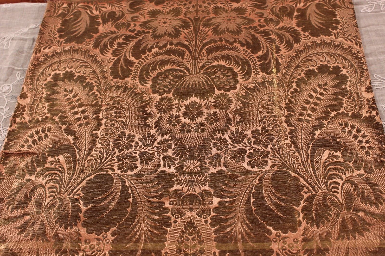 Stunning 18thC (1700s) Silk & Gold Metallic French Antique Brocade Fabric