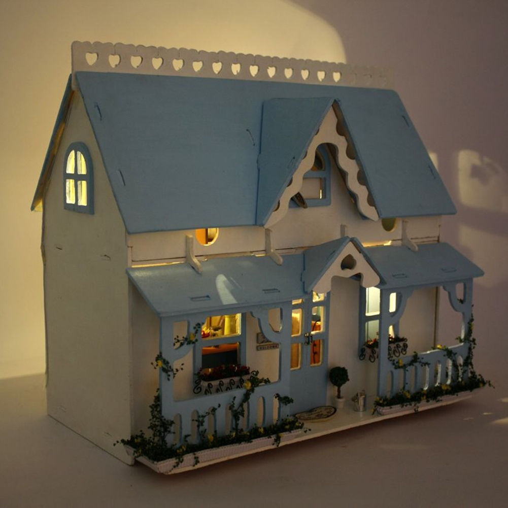 Handmade Wooden Dollhouse Miniatures DIY House Toy Set with LED Light Kids Gift