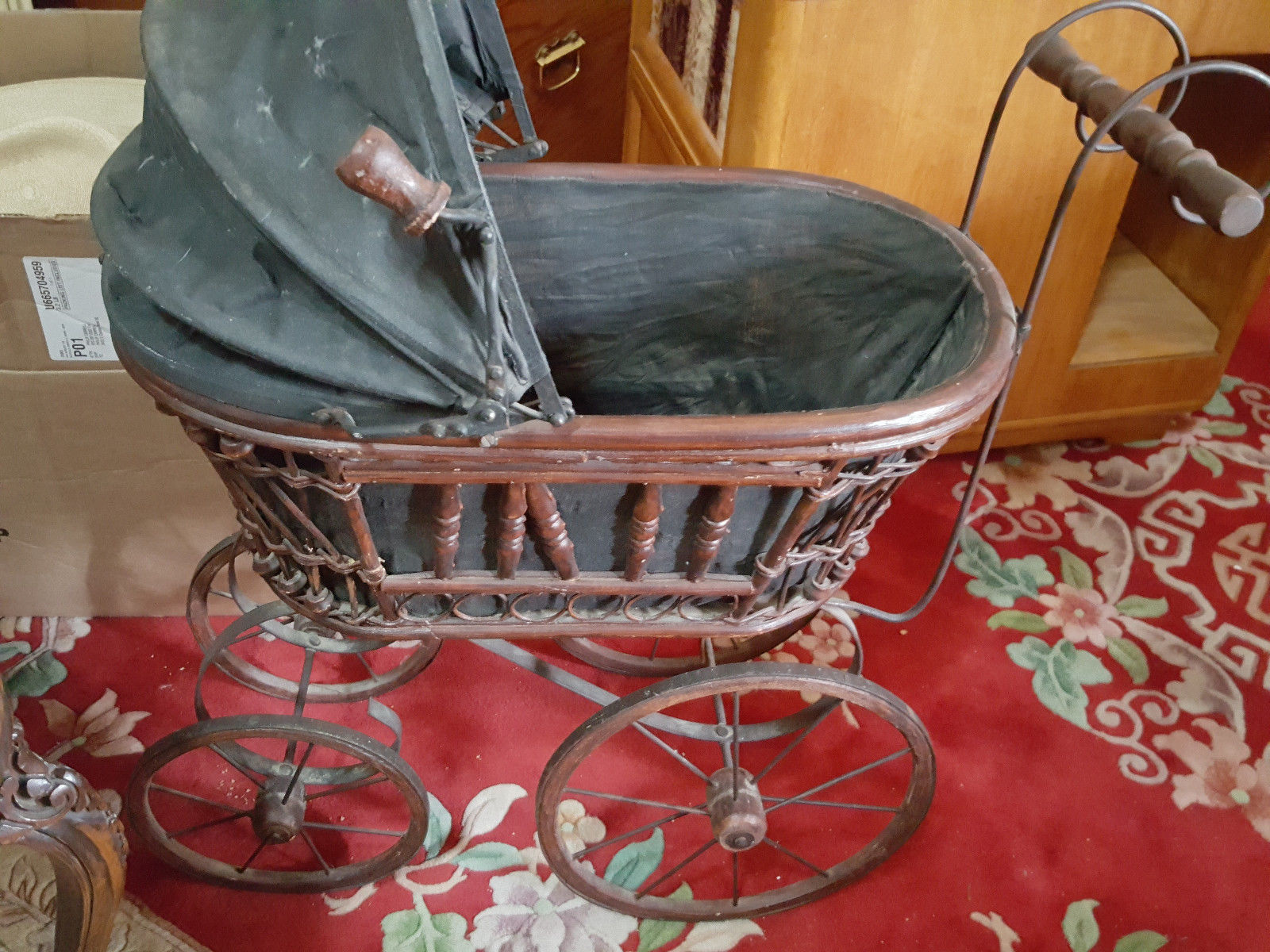 ANTIQUE BABY BUGGY STROLLER CARRIAGE Black & Brown