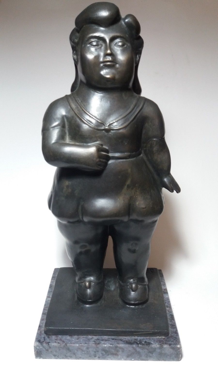 Fernando Botero Bronze Sculpture WOMAN FIGURE Signed & numbered Marble Base Rare