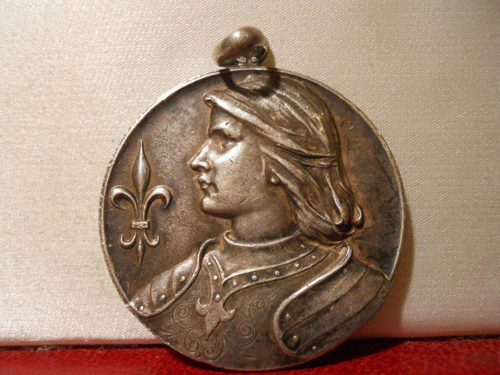 Joan of Arc 41mm French medal Bronze Pendant