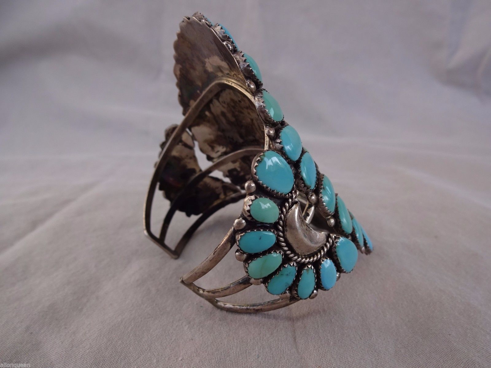 Huge Signed Vintage NAVAJO Sterling Silver TURQUOISE Cluster Cuff BRACELET