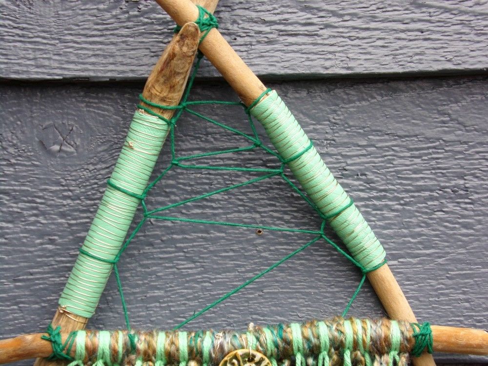 Wall Hanging Art Decoration Boho Bohemian Green Driftwood Dream Catcher Triangle