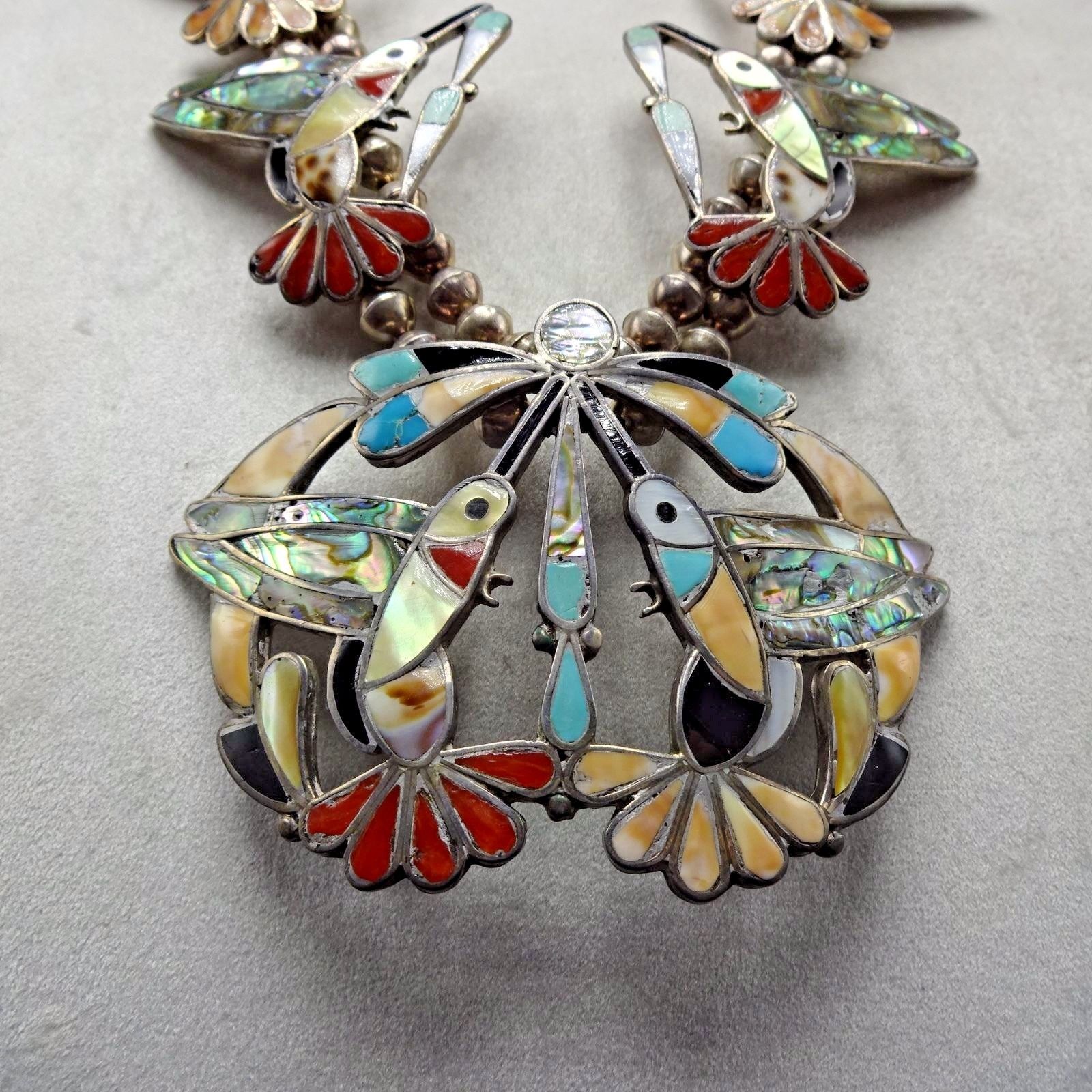 Exquisite Vintage ZUNI Sterling Silver MULTI STONE Inlay HUMMINGBIRD NECKLACE