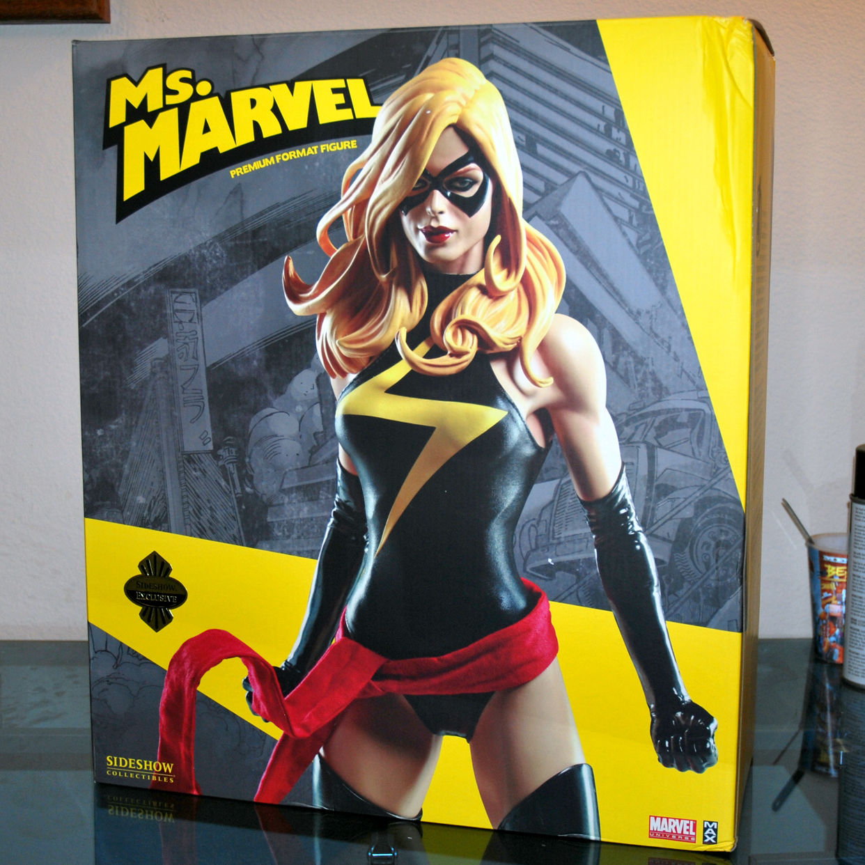 Sideshow Exclusive MS MARVEL Premium Format Statue #222/750 MIB Avengers