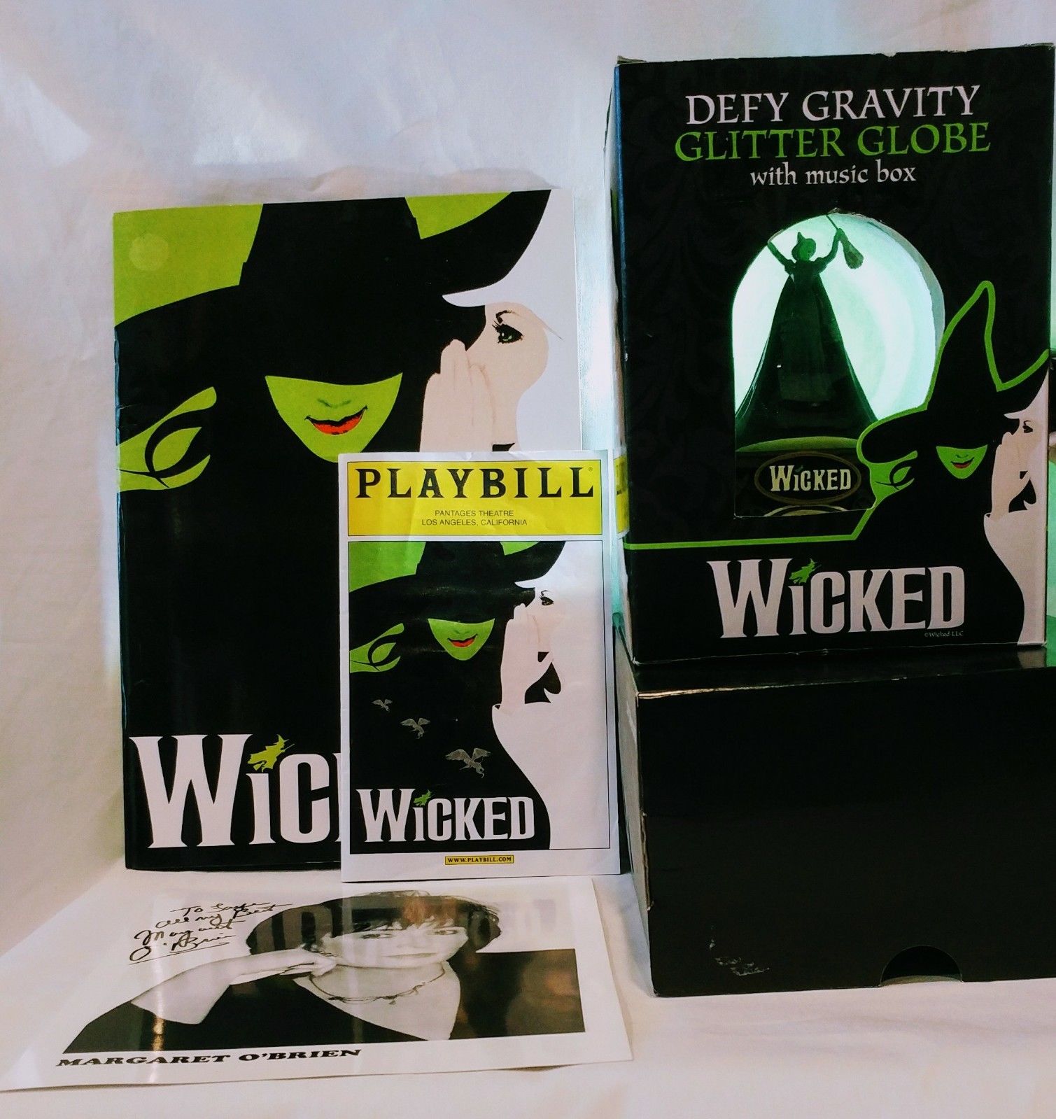 Wicked The Musical Defy Gravity Glitter Globe With Music Box