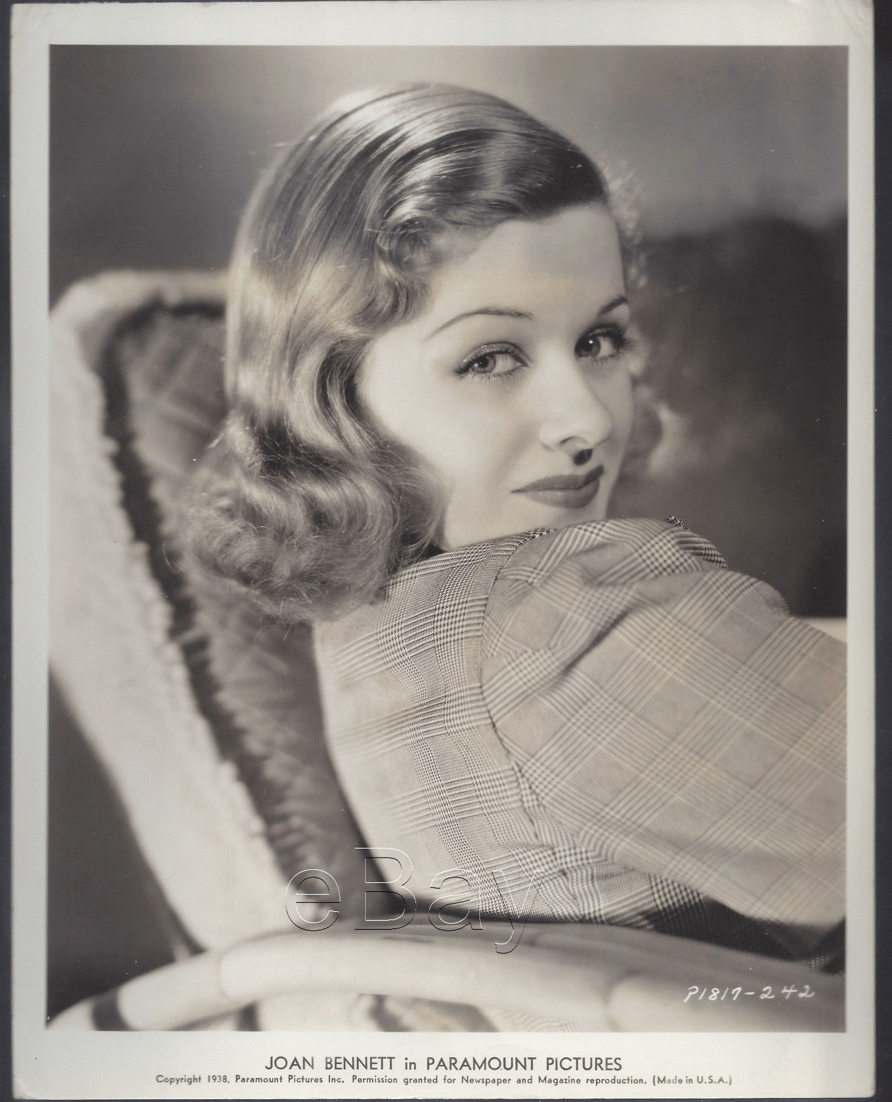 Original 1930s JOAN BENNETT Paramount portrait still - Movie Star News VG-Fine