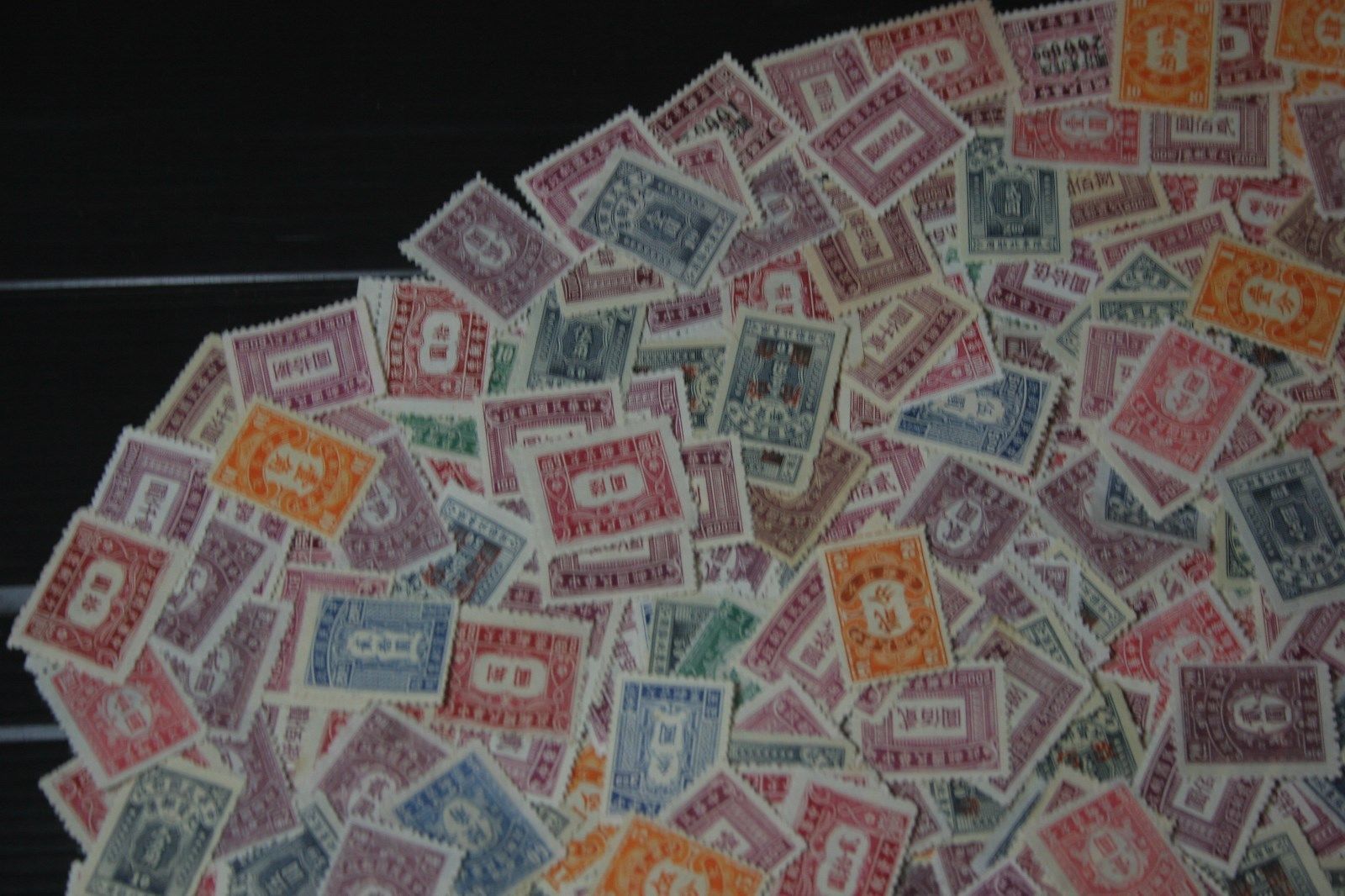 china stamps - clearence sell 600 postage due stamps mint