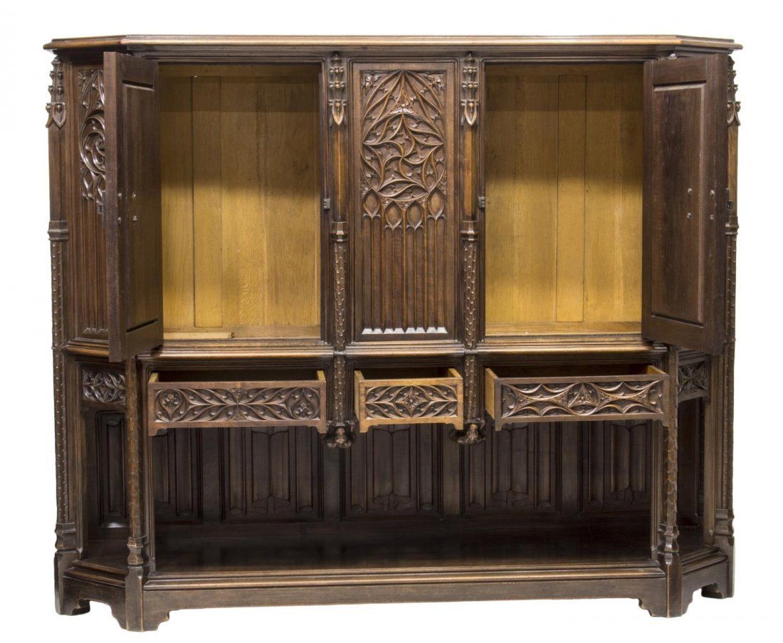 FRENCH GOTHIC REVIVAL CARVED WALNUT CABINET SIDEBOARD 19TH Century ( 1800s )