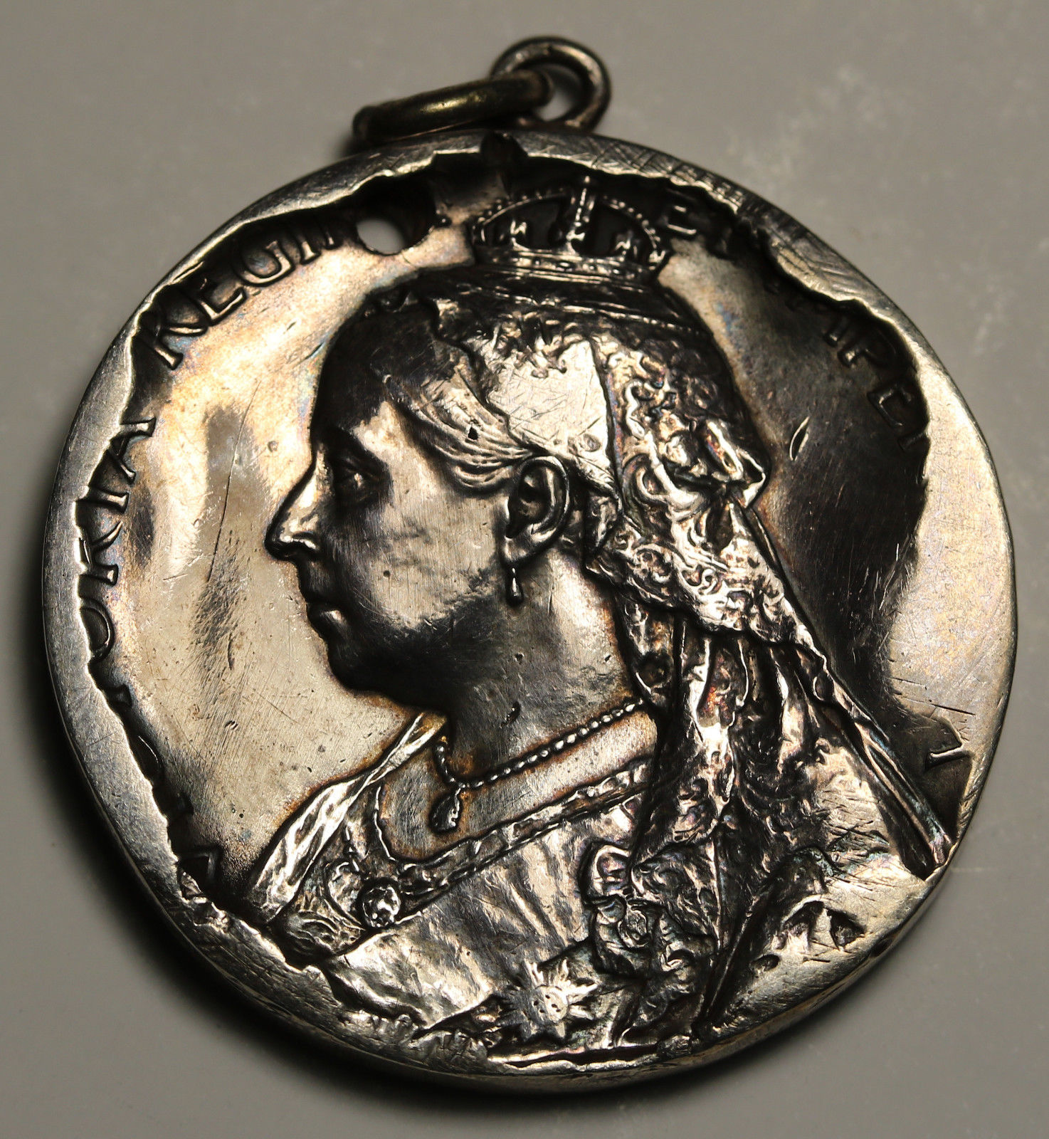 1899 Queens South Africa Sterling Silver Medal Boer War RARE