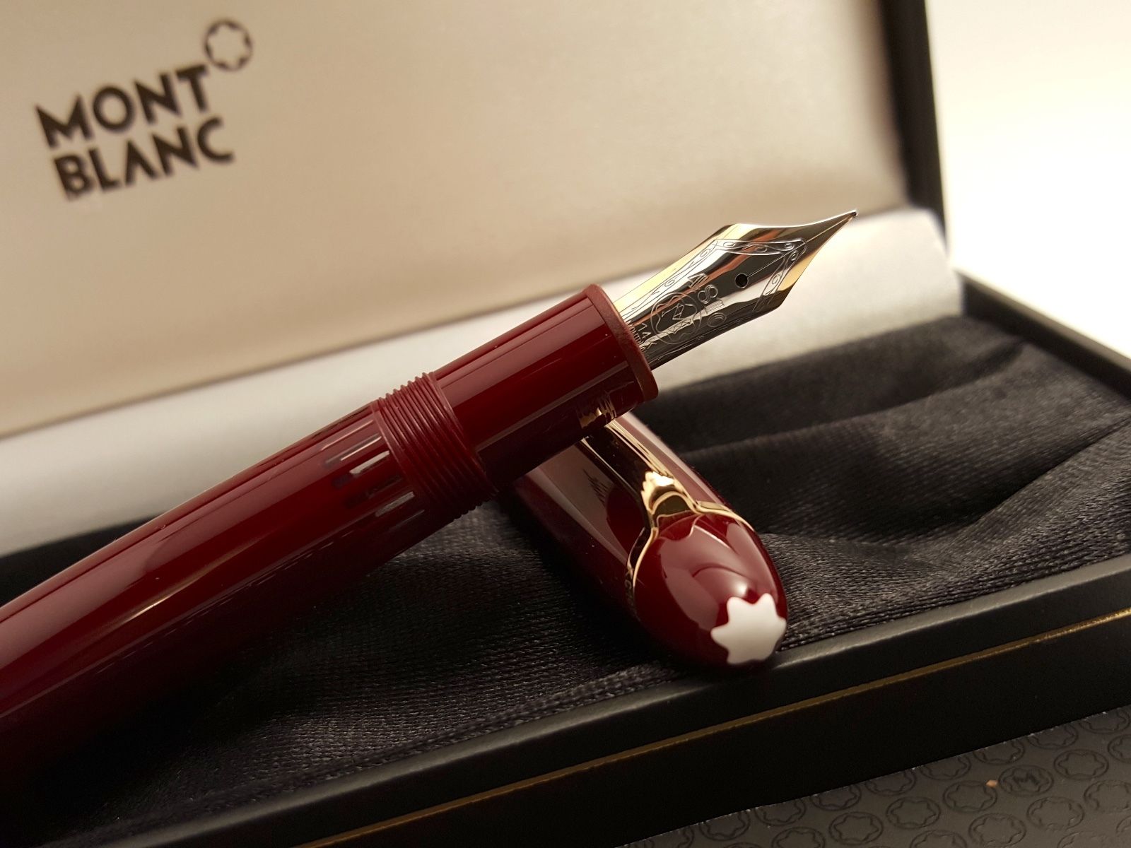 MONTBLANC Meisterstuck Burgundy Red F 14K NIB N° 146 Fountain Pen, MINT!