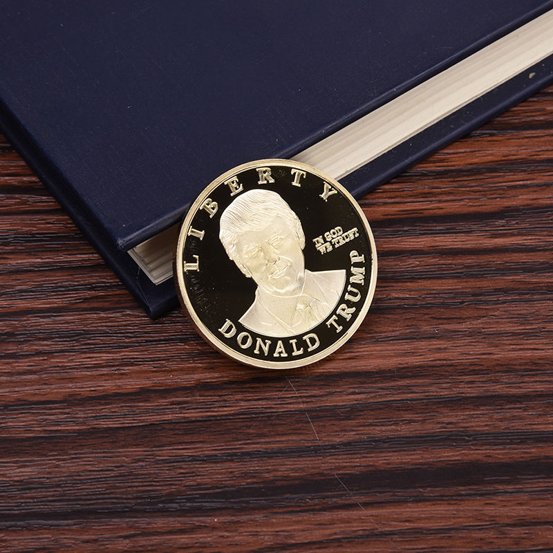 US Presidential Donald Trump Coin Commemorative  2016 Gold Color