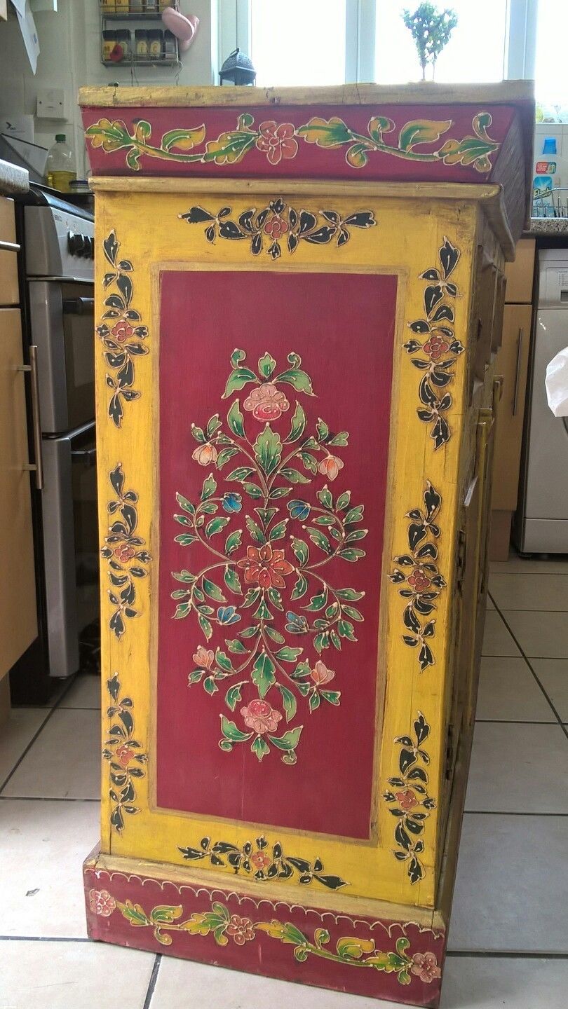 RARE ANTIQUE VINTAGE BEAUTIFULLY HANDPAINTED INDIAN SIDEBOARD DRESSER CABINET