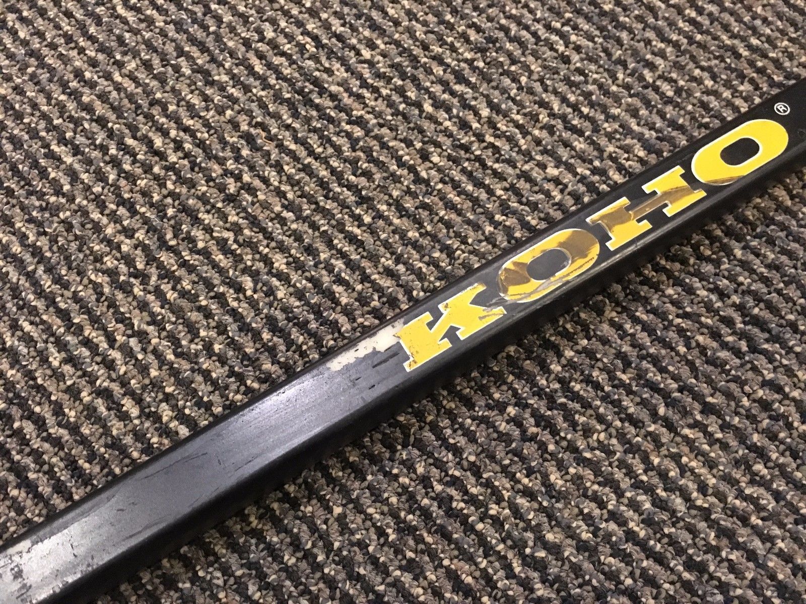 1990's MARIO LEMIEUX PITTSBURGH PENGUINS GAME USED KOHO HOCKEY STICK SIGNED