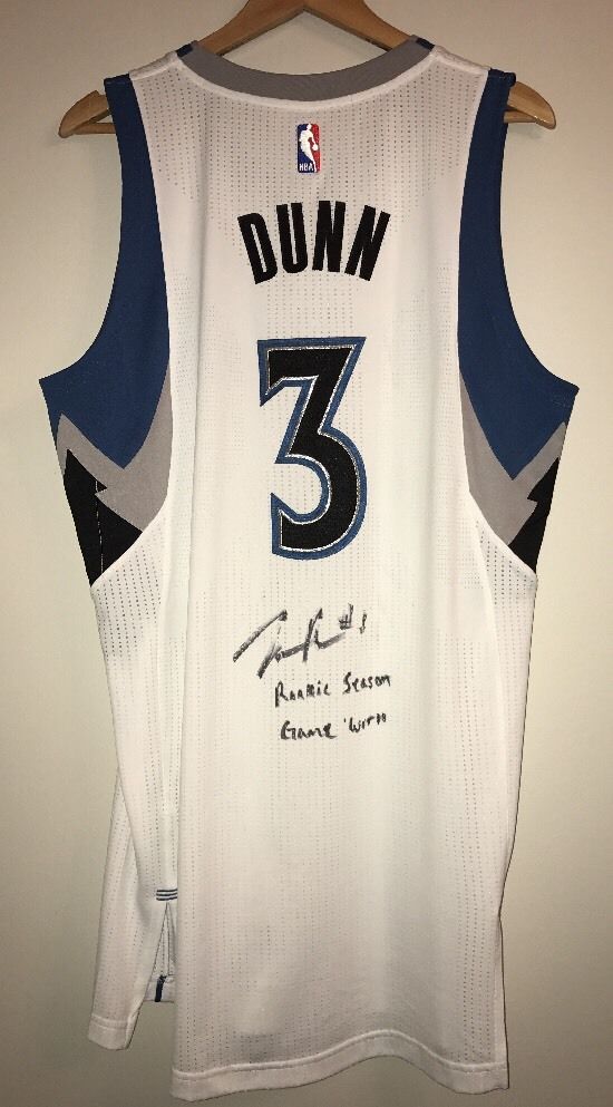 Kris Dunn Signed Game Used/Worn Minnesota Timberwolves Rookie Jersey MEIGRAY LOA