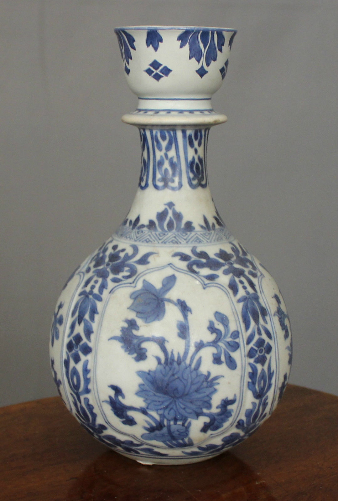 17th 18th Century Chinese Blue and White Porcelain Bottle Vase