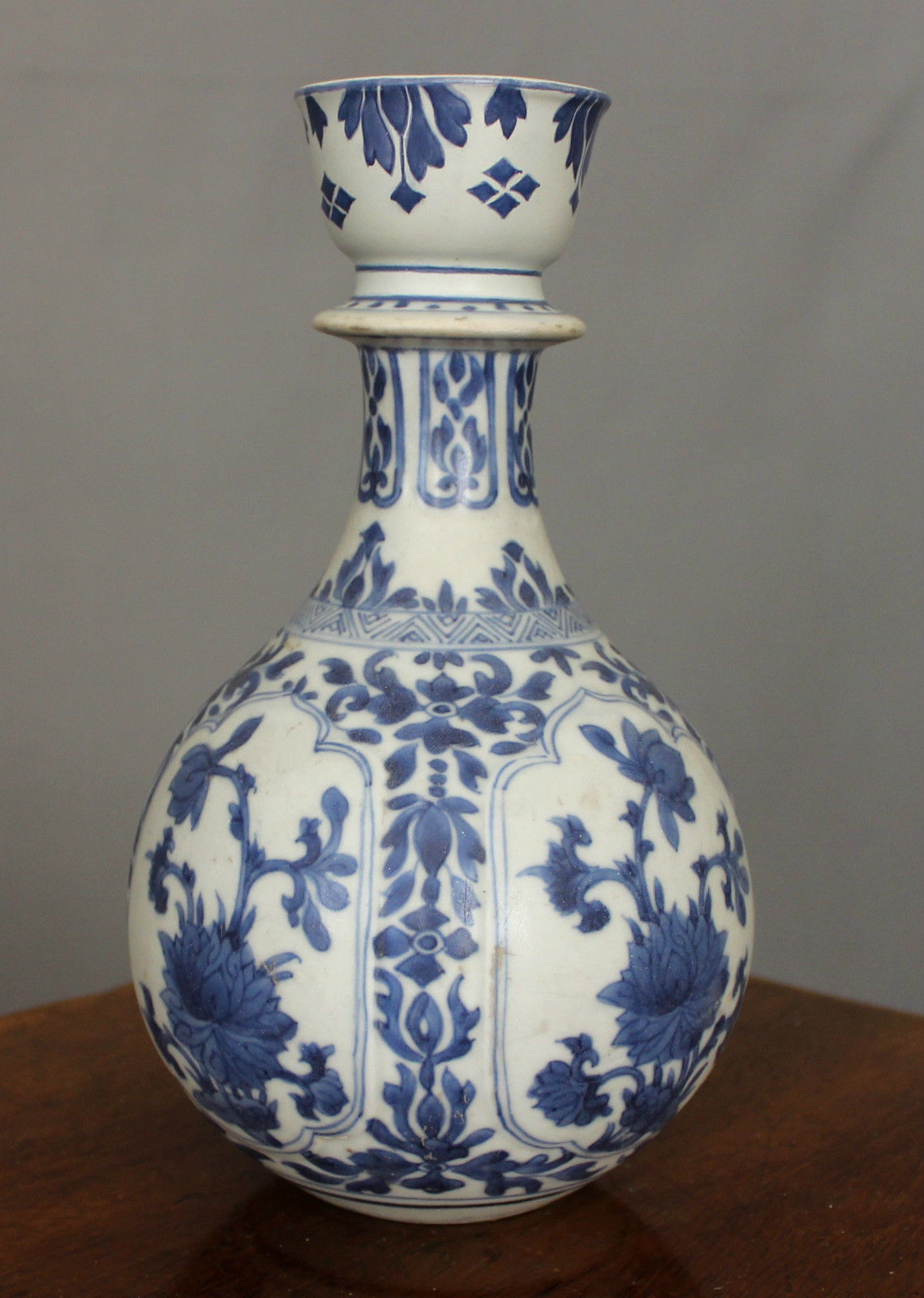 17th 18th Century Chinese Blue and White Porcelain Bottle Vase