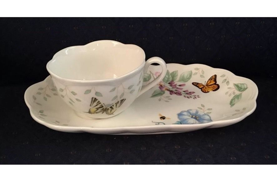 Lenox Butterfly Meadow Set Of 4 Tea/ Coffee Cups & Dessert Plates. New.