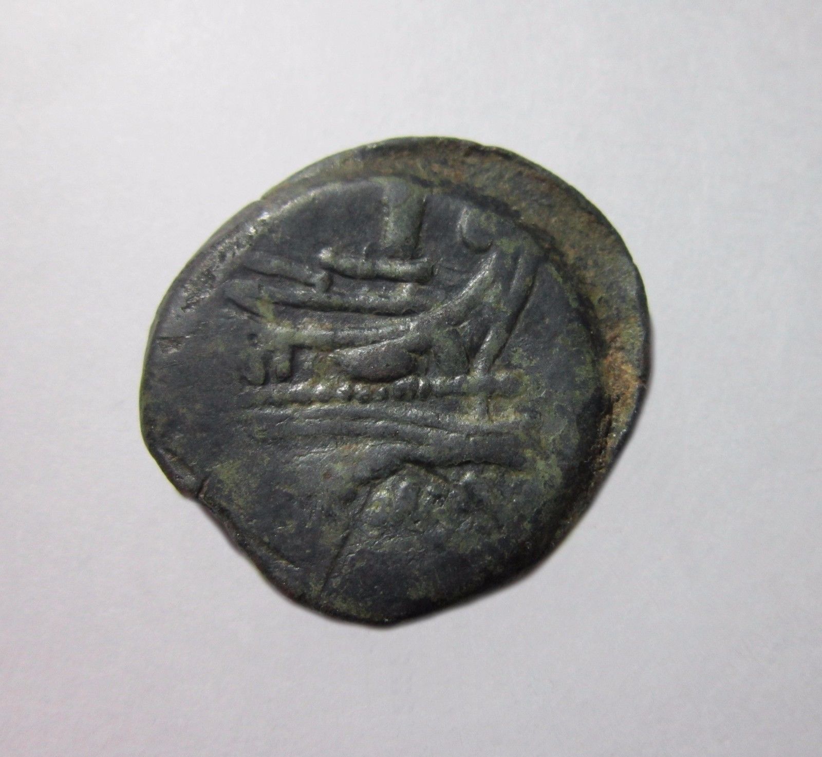 ROMAN REPUBLIC. AE AS, CIRCA 189-179 BC. JANUS/PROW.