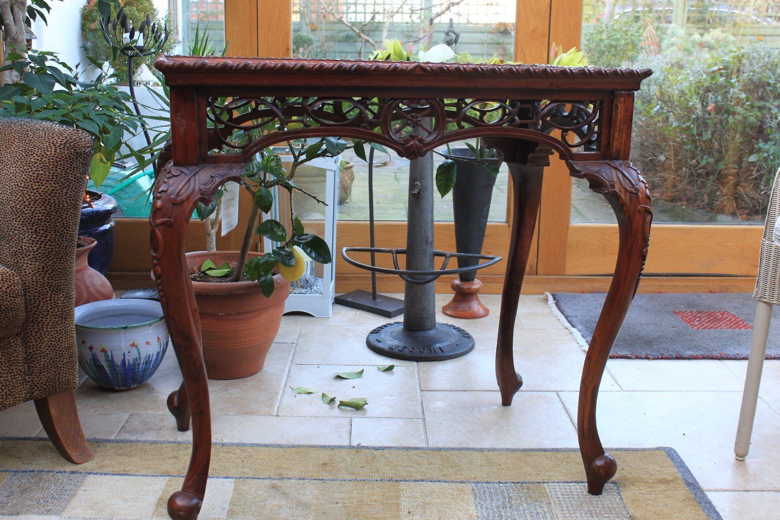 Stunning Victorian antique mahogany side table. MUST SEE