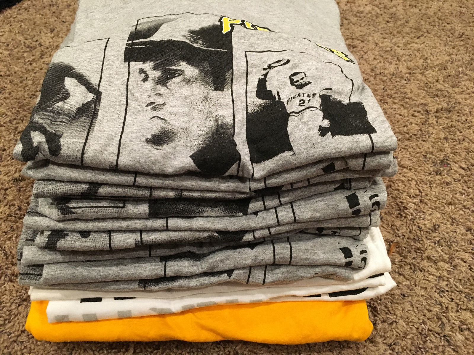 Pittsburgh Pirates 22 SHIRT LOT PNC Park SGA BRAND NEW Roberto Clemente Small