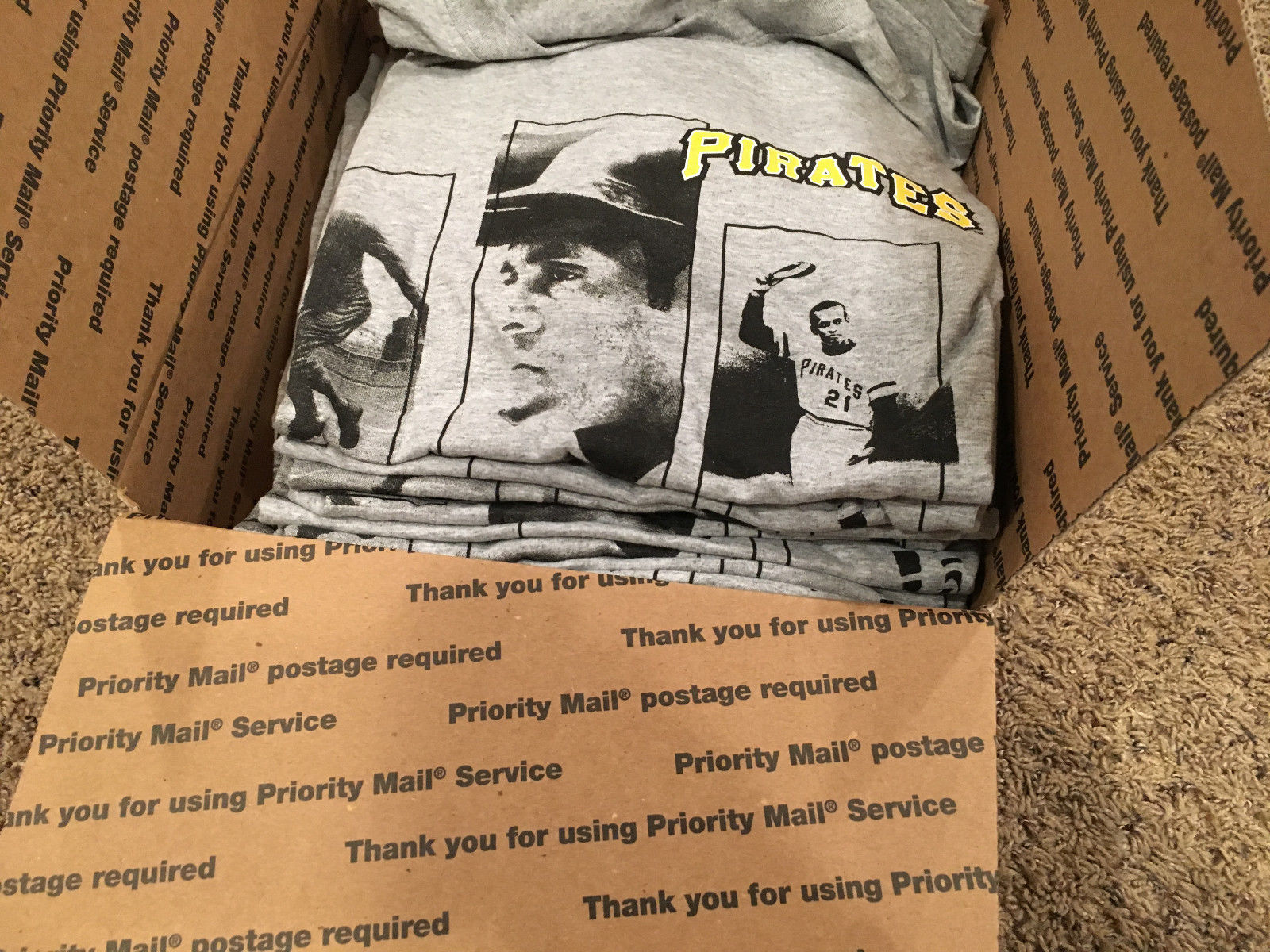 Pittsburgh Pirates 22 SHIRT LOT PNC Park SGA BRAND NEW Roberto Clemente Small