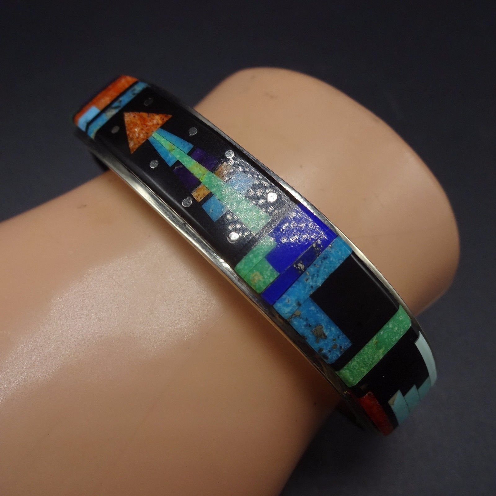 ELEGANT Signed Vintage NAVAJO Sterling Silver & CHANNEL INLAY Cuff BRACELET