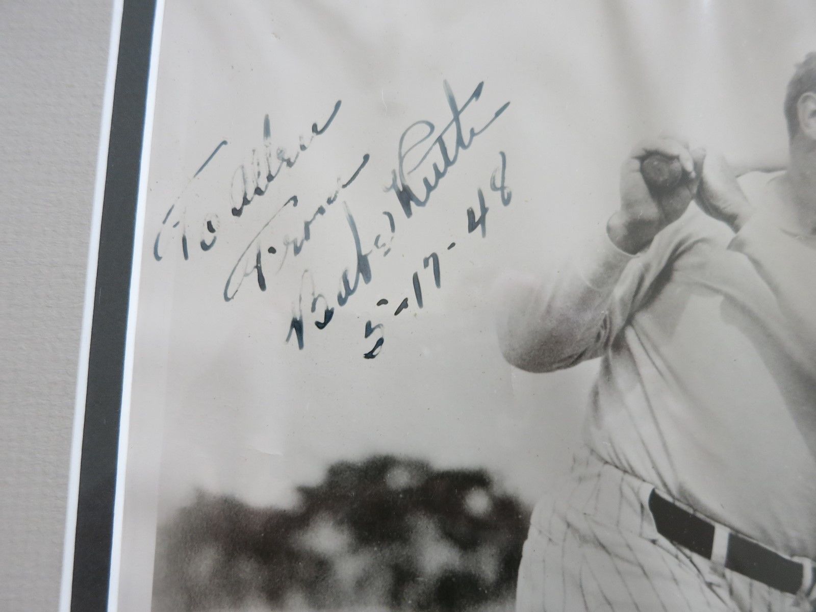 BABE RUTH SIGNED 8X10 PHOTO JSA AND MIKE GUITERREZ COA! YANKEES AUTOGRAPHED RARE