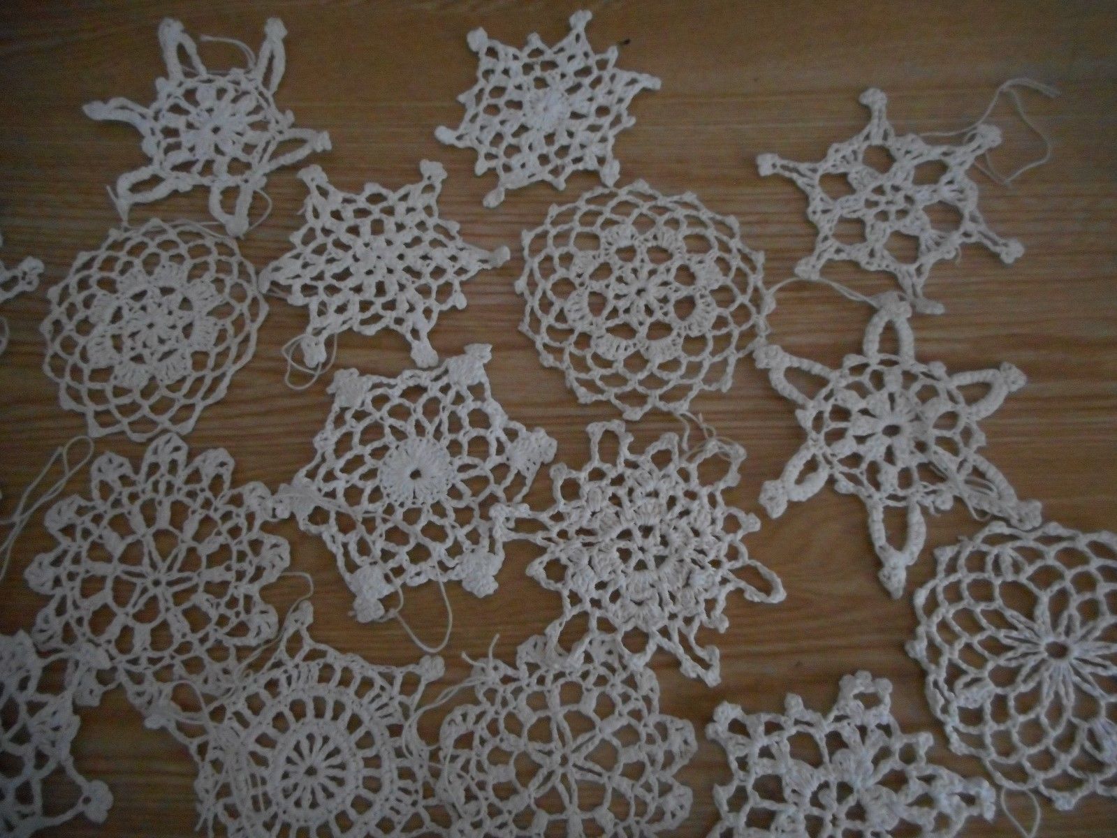 VIntage starched Crochet Snowflake Christmas Tree Ornaments Lot Of 17