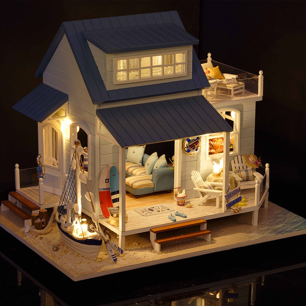 Wooden Dollhouse DIY Handcraft Miniature Kit w/Led Light & Furniture Xmas Gift