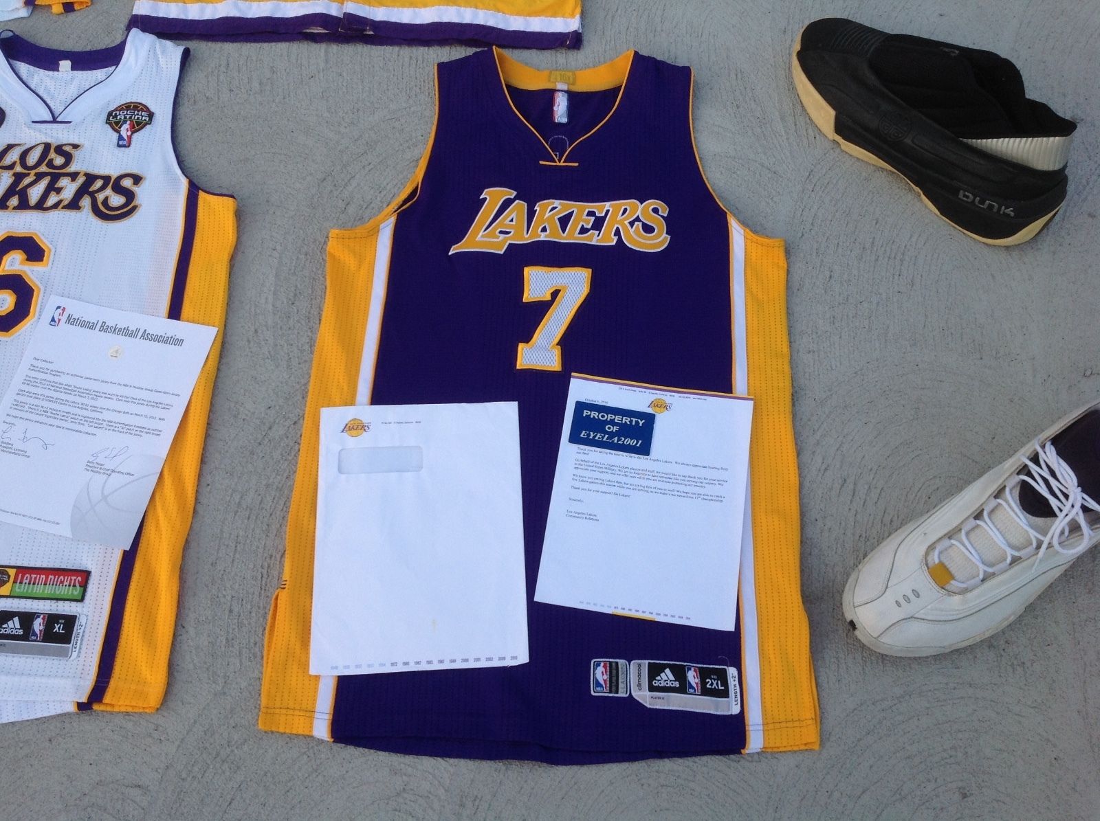 LAKERS LARRY NANCE JR FARMAR CLARK MEIGRAY COA GAME USED WORN JERSEY SHAQ SHOES