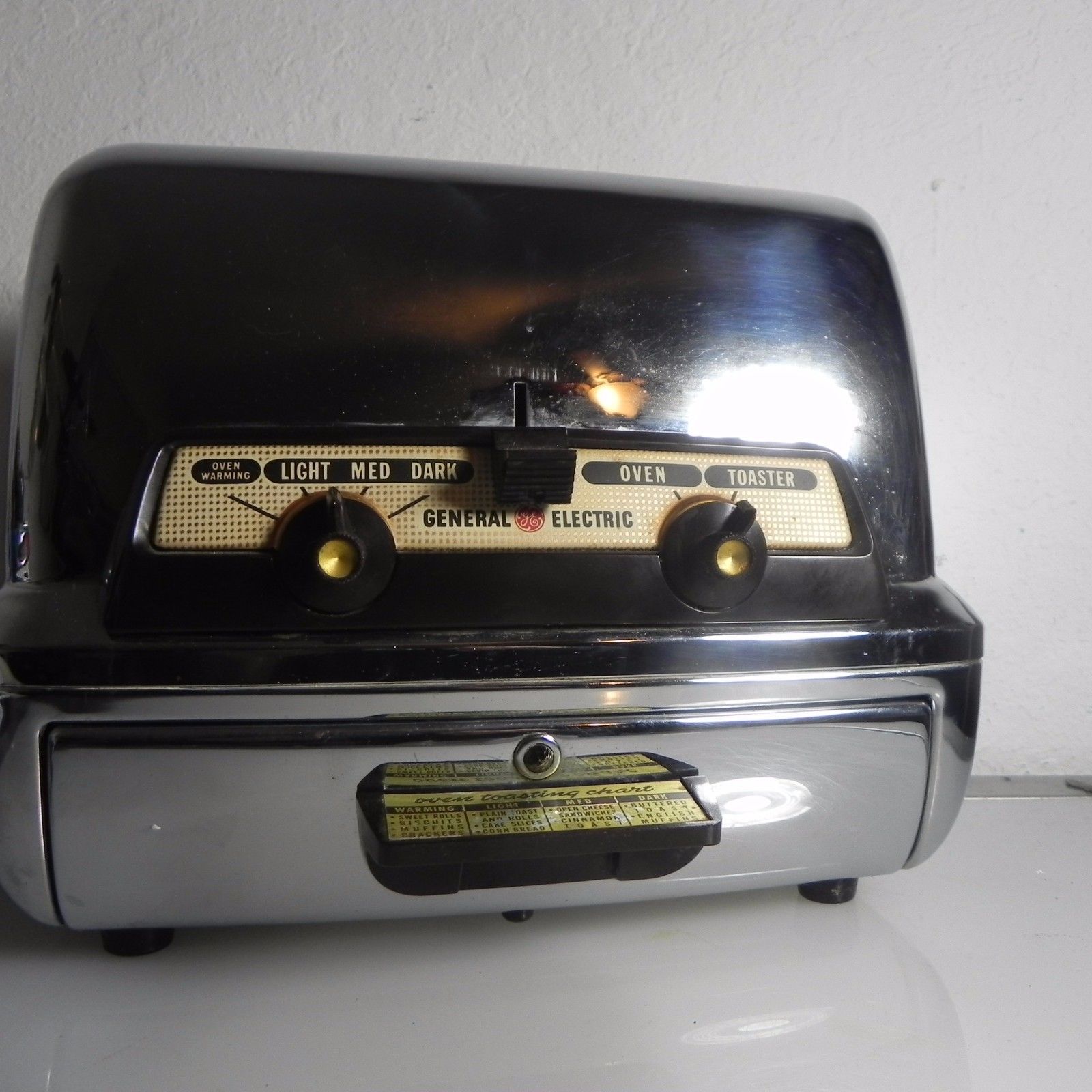 Vintage Chrome General Electric 35t83 2 Slice Toaster  Retro