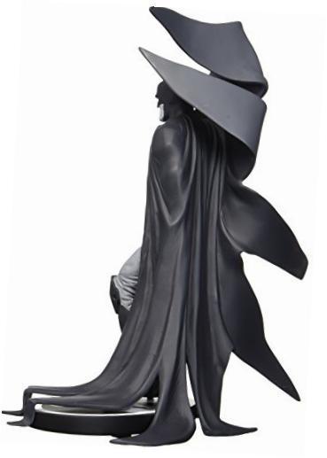 batman black & white: batman by rafael albuquerque statue