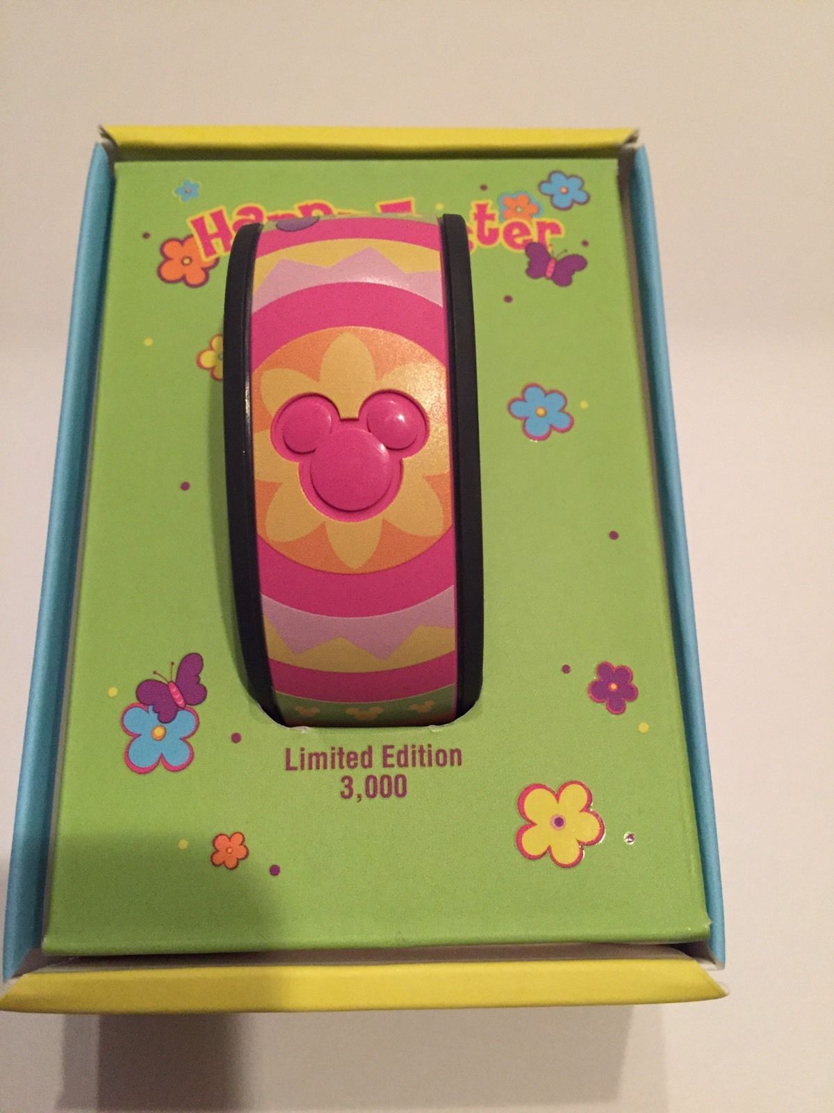 Disney World Limited Edition 3000 Happy Easter Mickey Mouse Magic Band New