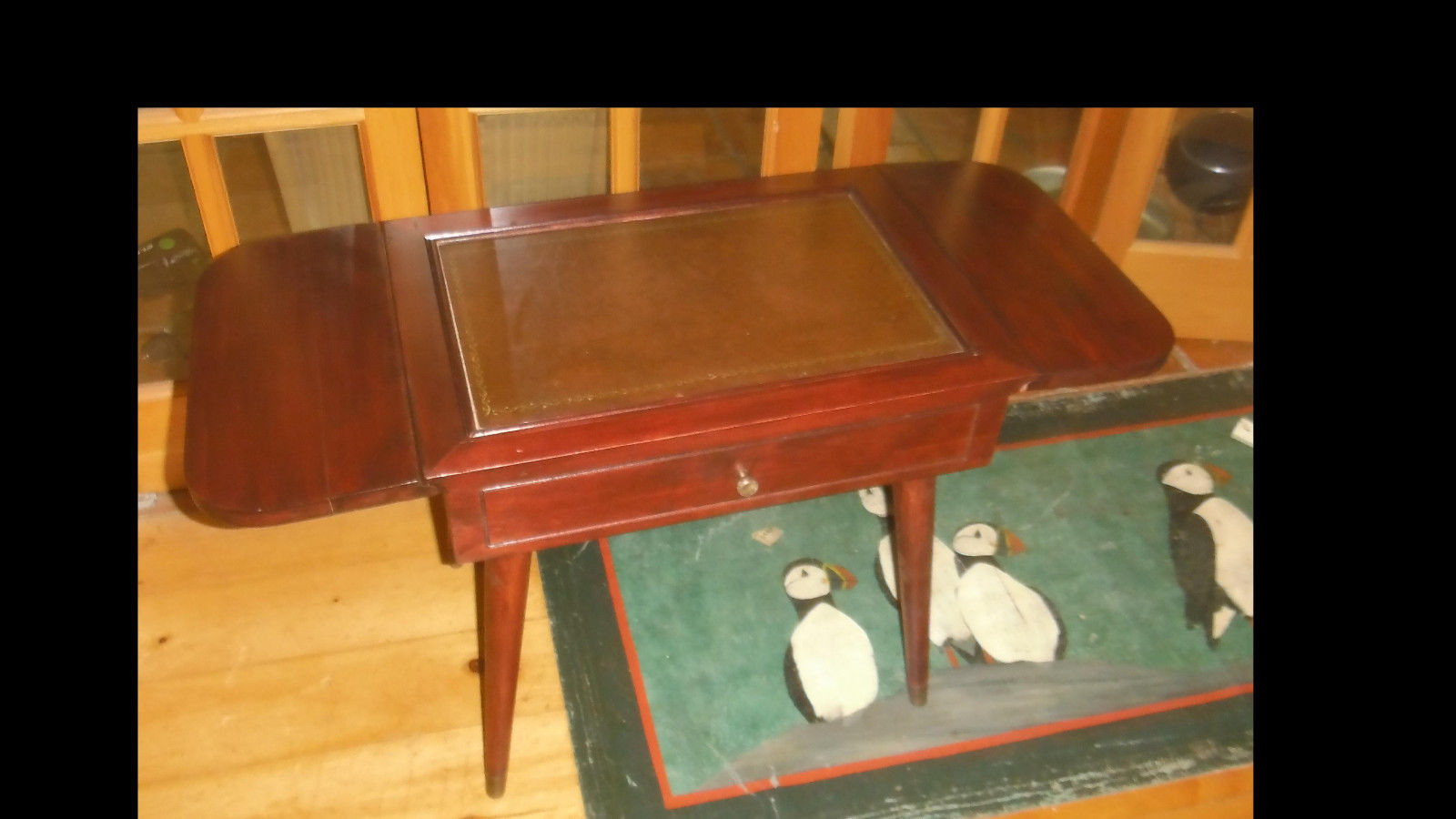 Vintage Mahogany Silverware Flatware Cutlery Table Chest on Legs with 2 Leaves