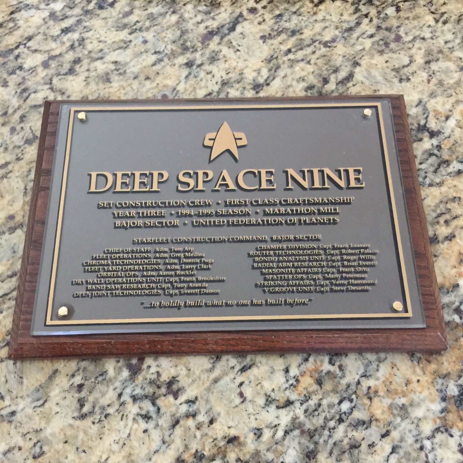 star trek cast and crew plaque  Ds9.  Deep Space 9