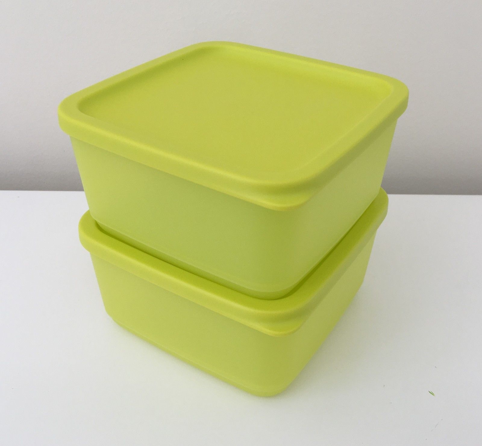 New Tupperware 2-3/4 cup Modular Square Container Set of 2 BPA Free-Yellow