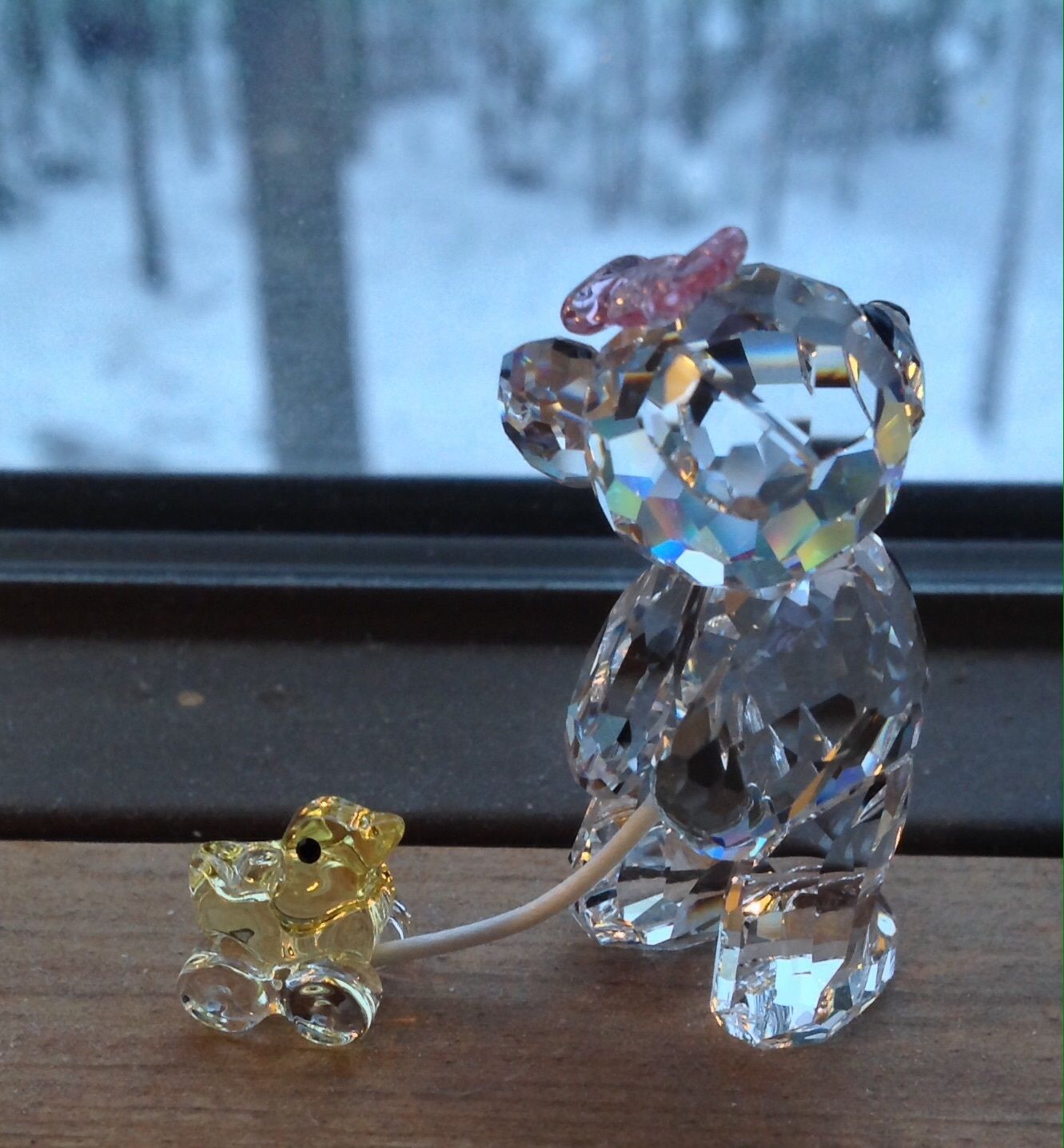 Swarovski Crystal Figurine 2008 KRIS BEAR, "It's A Girl"