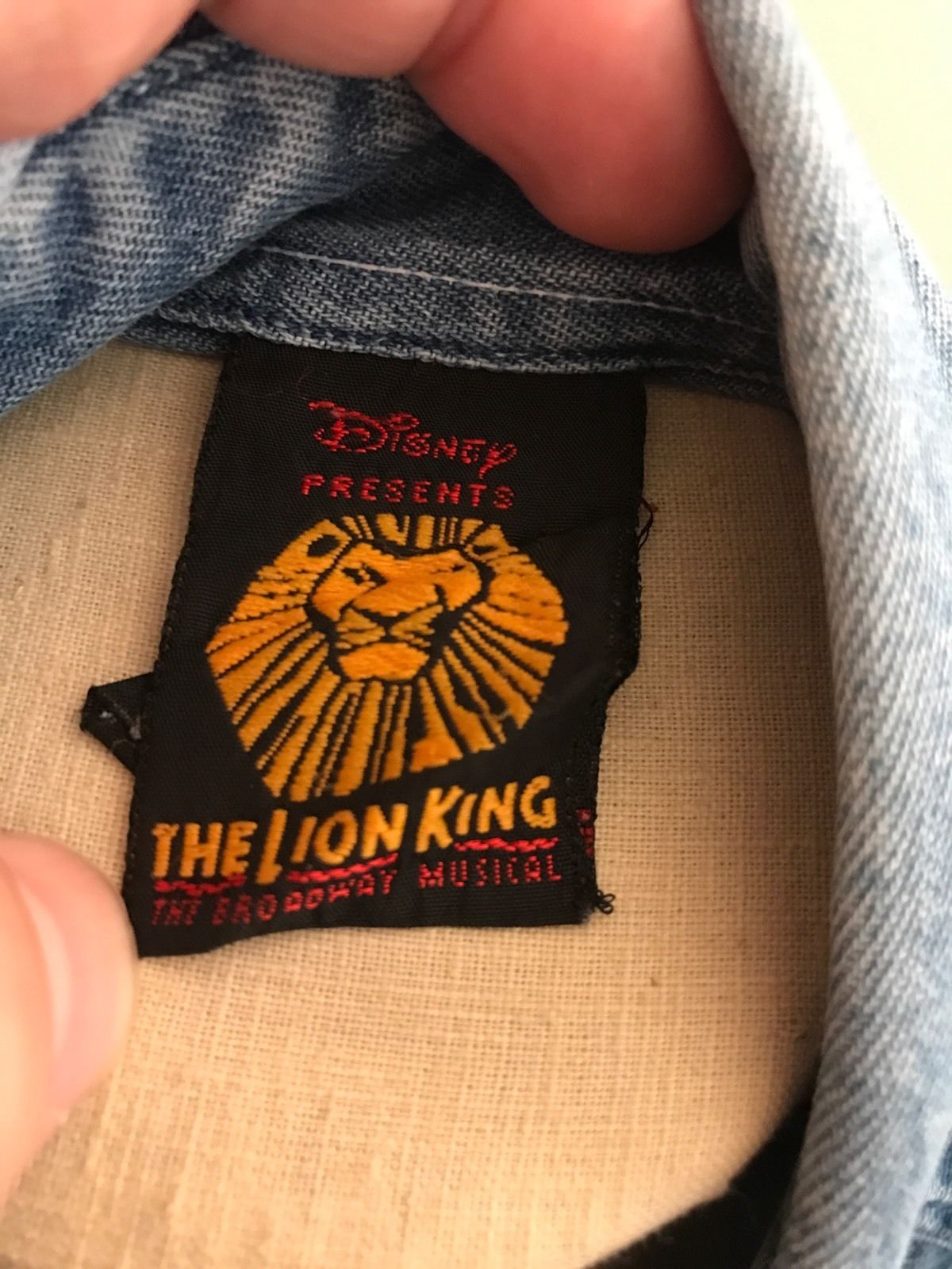 Disney The Lion King Broadway Musical Button Blue Denim Jean Shirt M Embroider