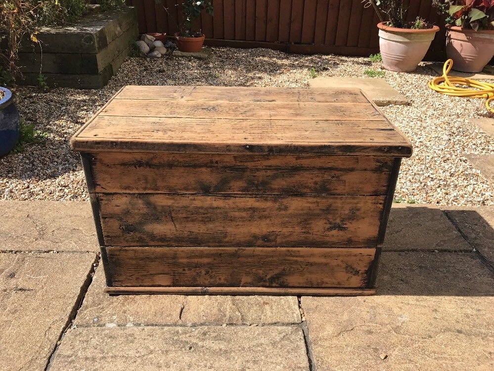 Vintage Wood Blanket box, Antique Trunk