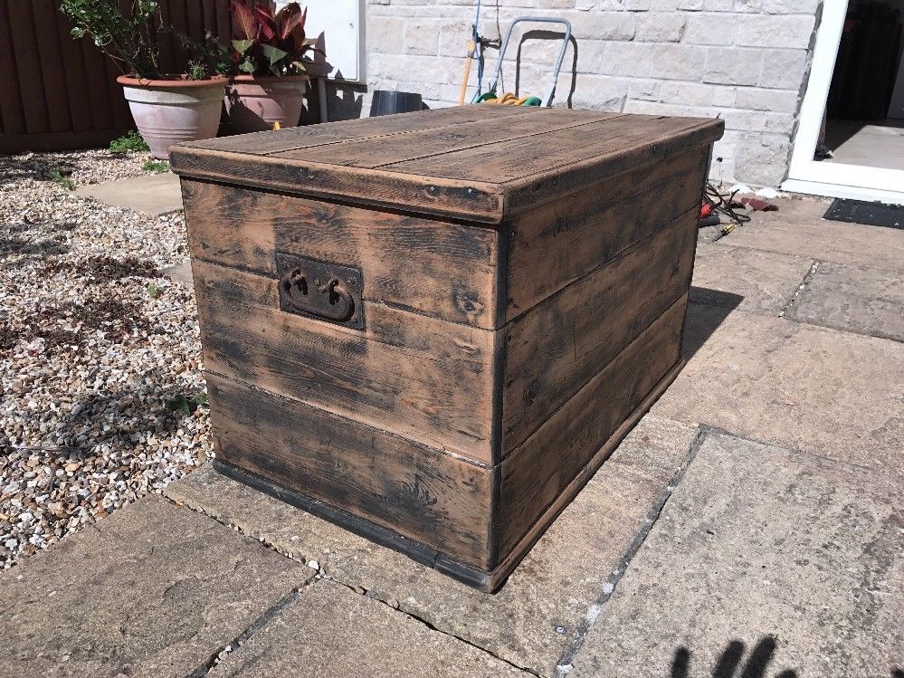 Vintage Wood Blanket box, Antique Trunk