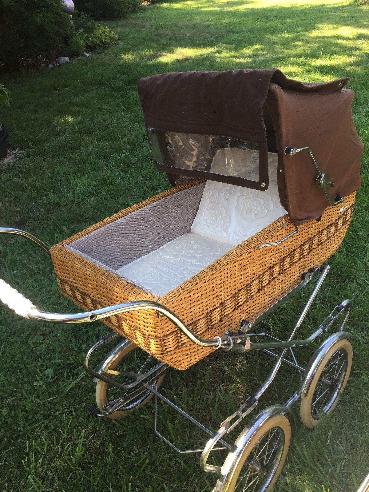 Vintage Italian Perego Baby Carriage, Wicker and Chocolate Brown Canopy