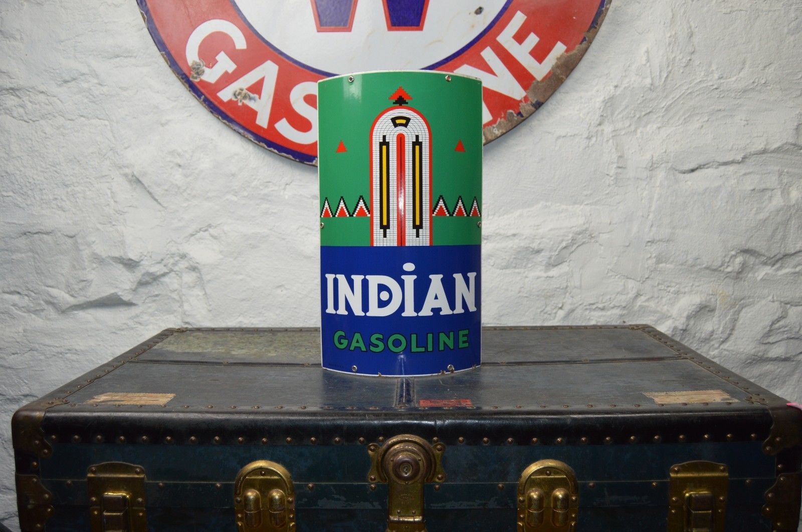 1940 USA INDIAN GASOLINE PORCELAIN CURVED OIL GAS PUMP ART SIGN texaco