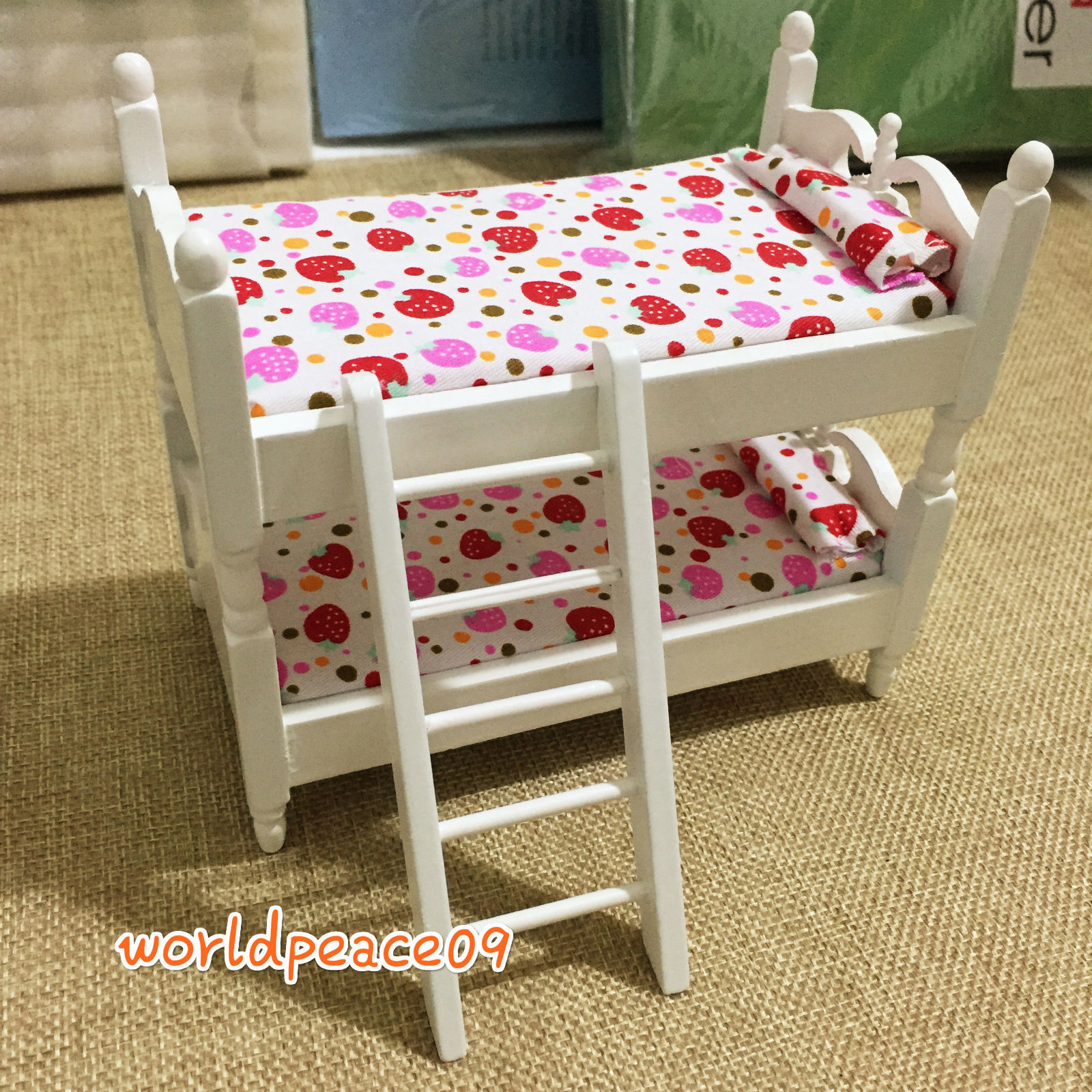 Dollhouse Miniature Children Bedroom Sweet Strawberry Bunk Bed 1:12 Scale Model