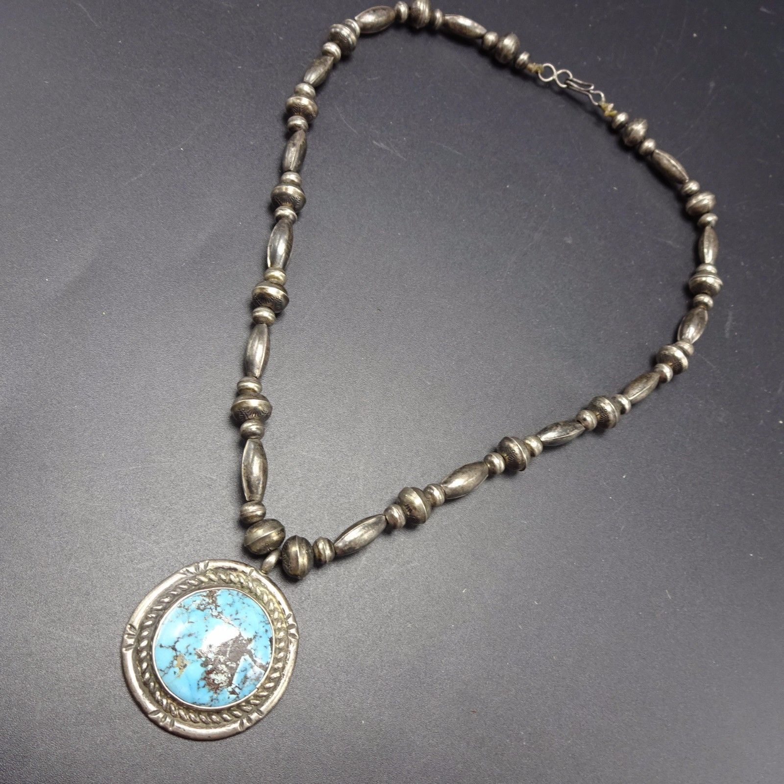 Vintage NAVAJO Sterling Silver  Navajo Pearls & Bisbee TURQUOISE NECKLACE