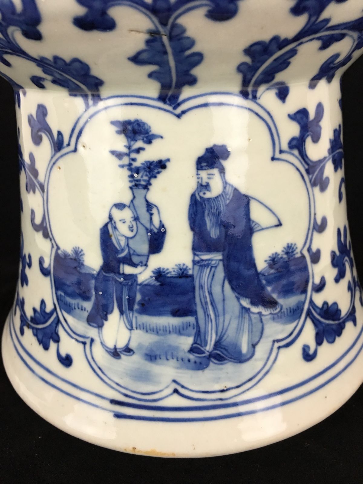 Large Chinese Blue & White Yen Yen Form Vase 19th Century, Qing Dynasty