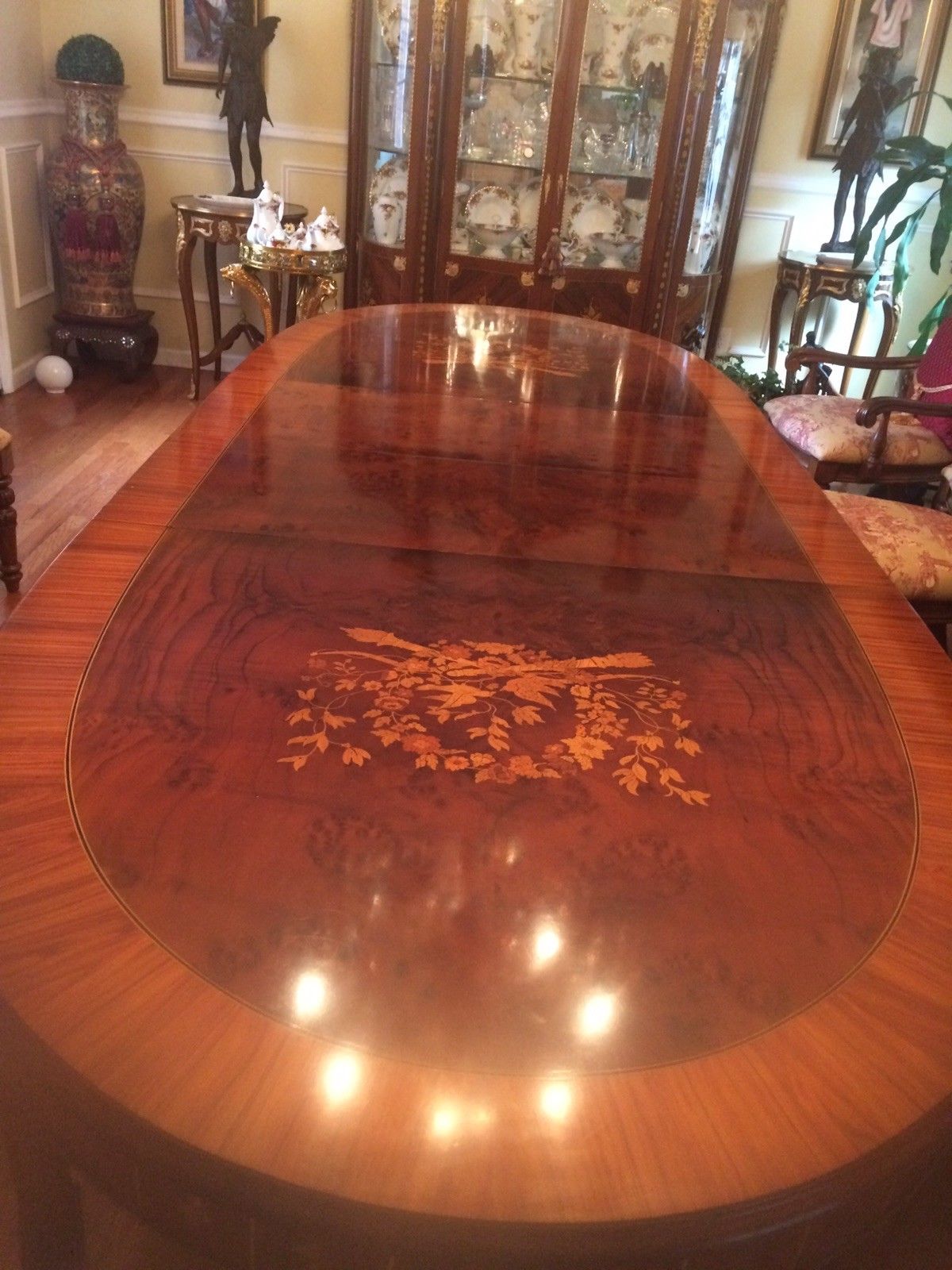 French Style Empire Dining Table (circa 1930)