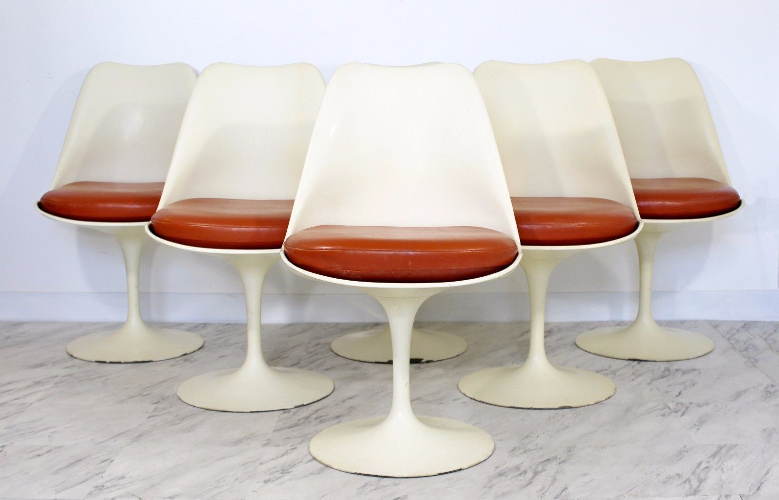 Mid Century Modern Eero Saarinen for Knoll Set 6 Tulip Side Dining Chairs 1960s